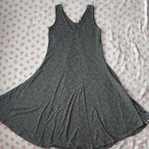 GAP Gray Textured Midi Dress